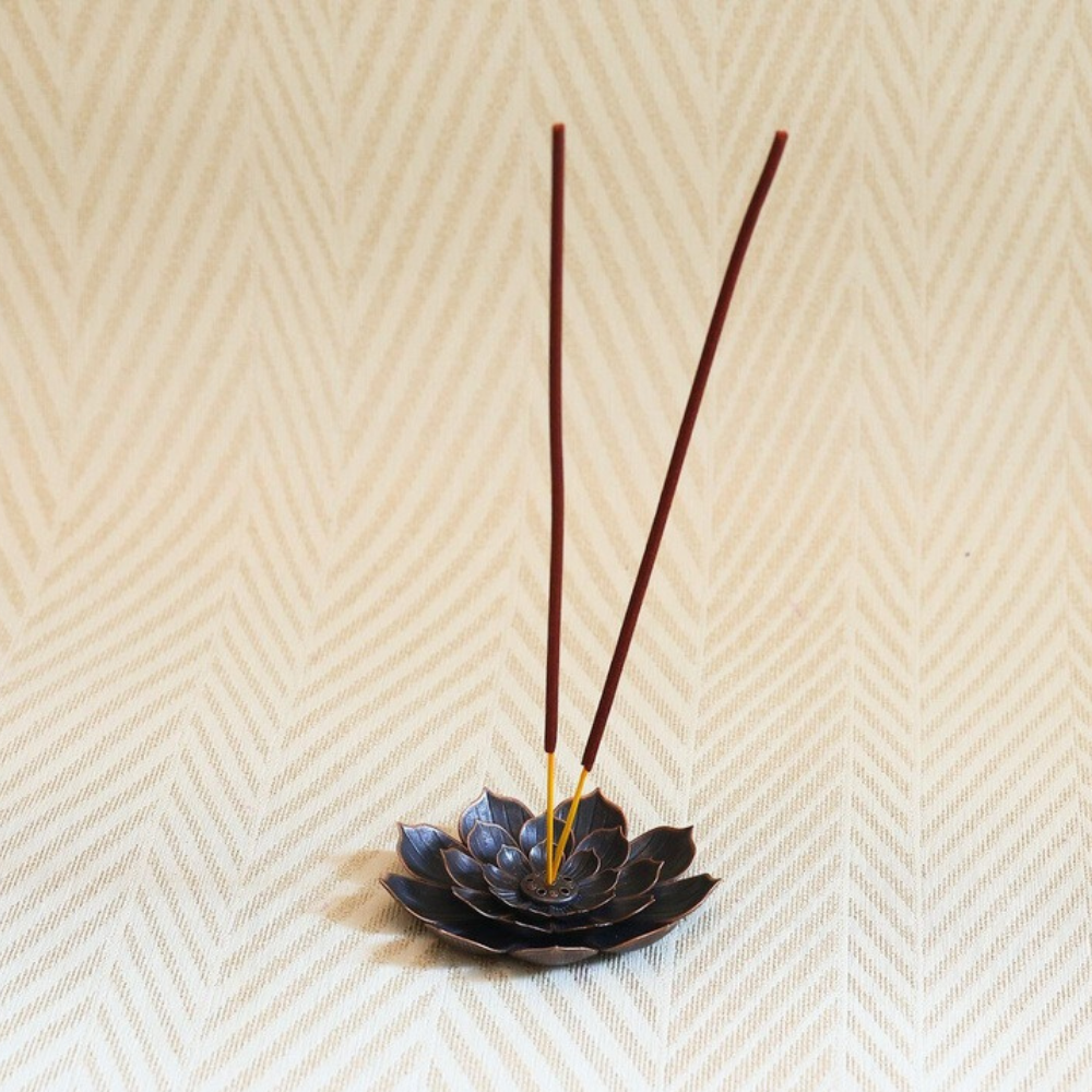Antique Lotus incense stick holder with Scented Incense sticks