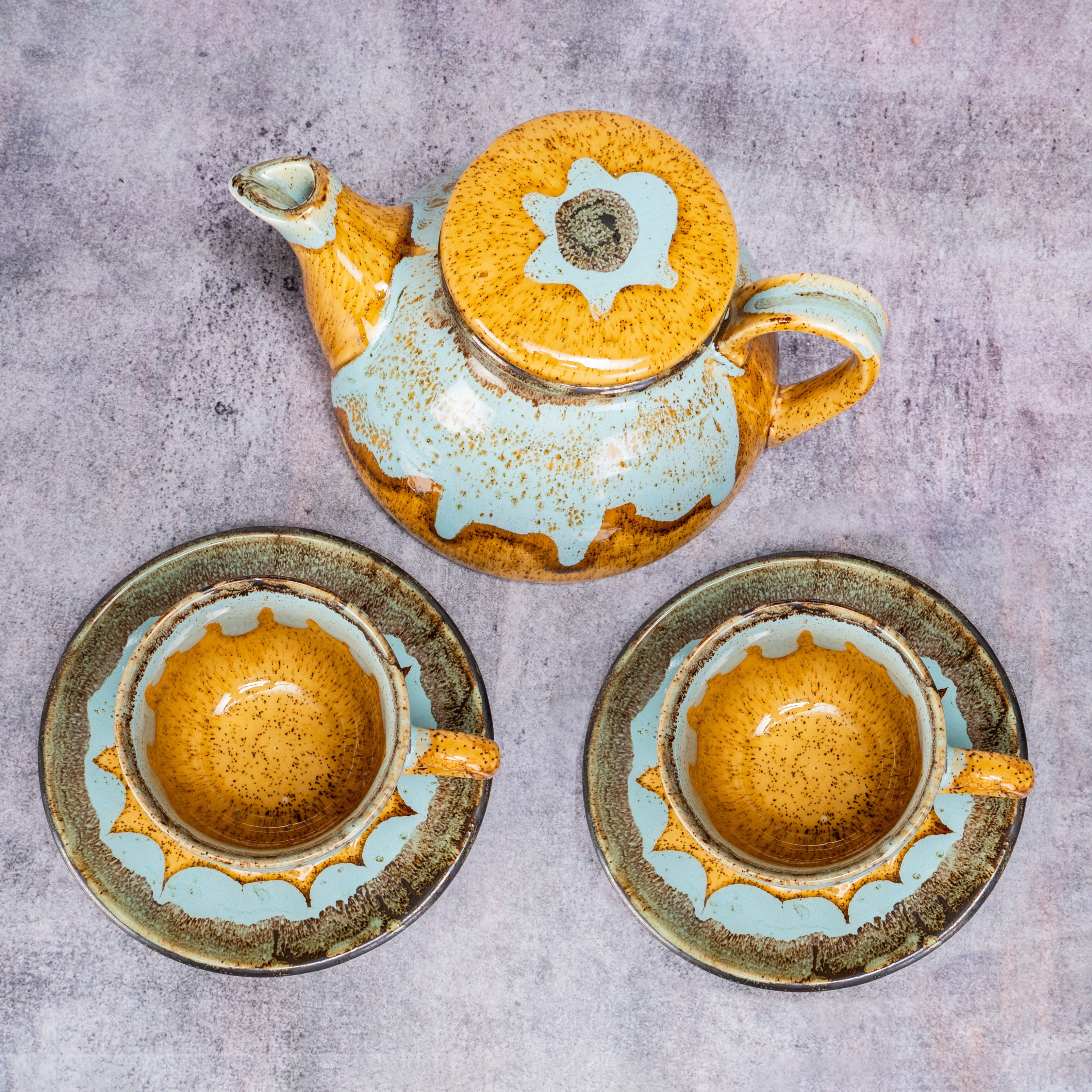 Coral Teapot 1 tea pot + 4 cups + 4 saucer