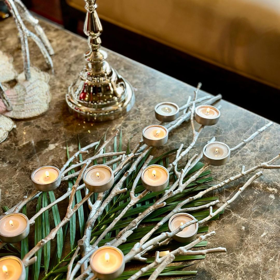 Moonlite Tea Branch