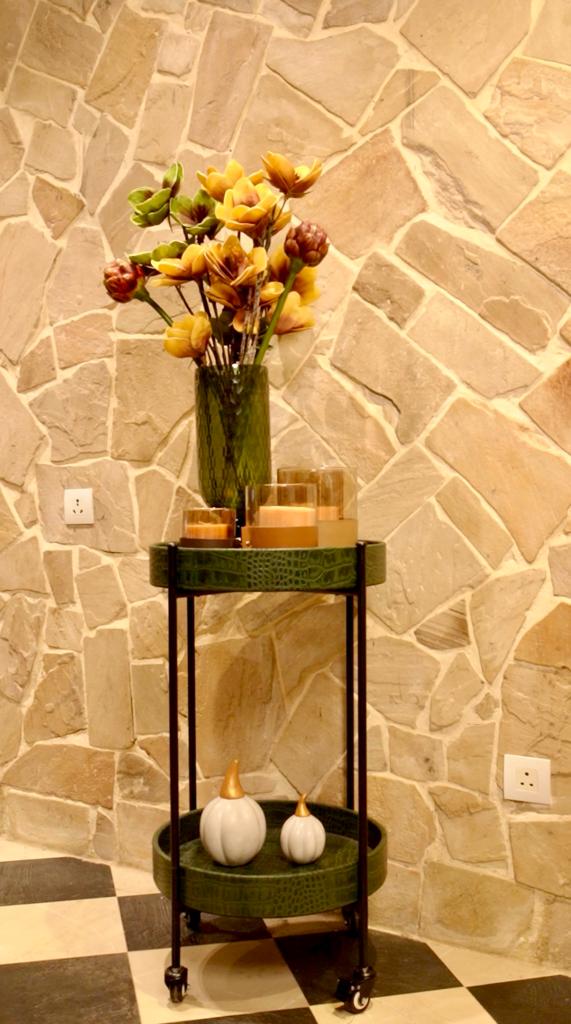 Quebec Round Trolly.