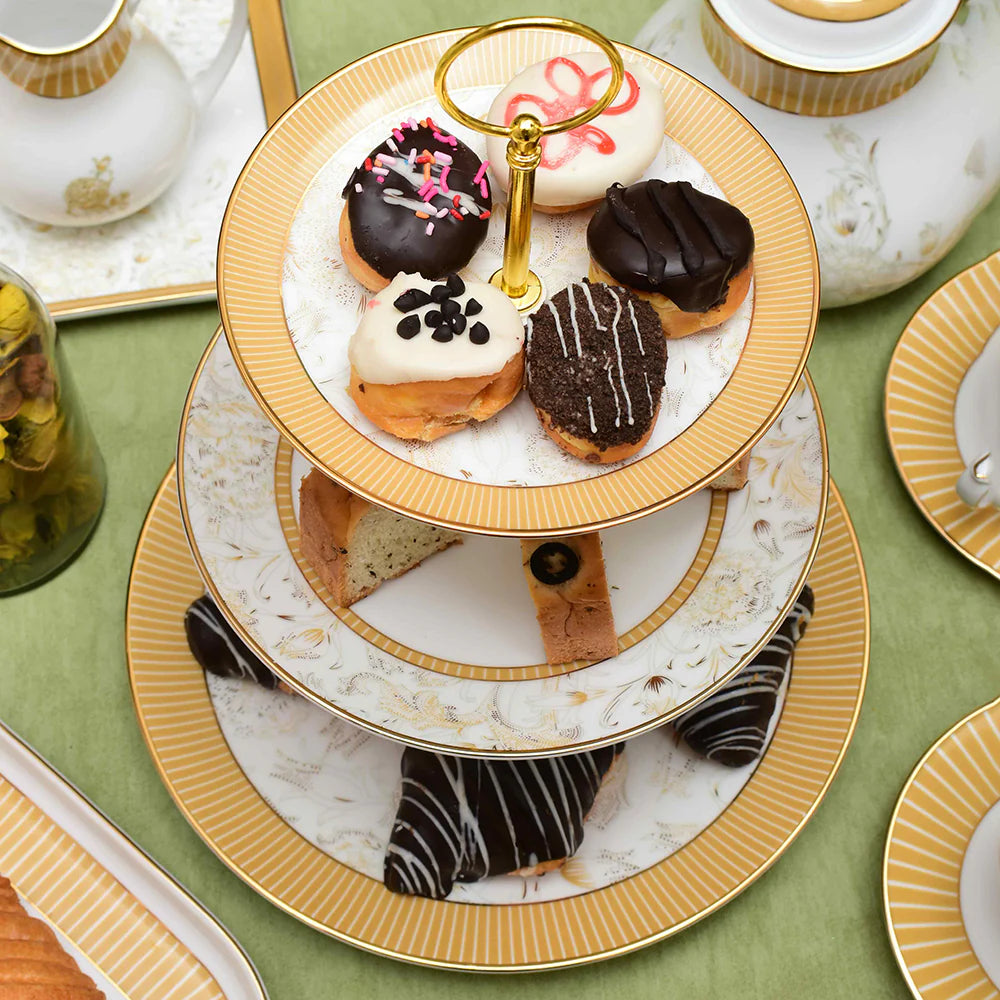 Mustard Iris 3-tier cake stand