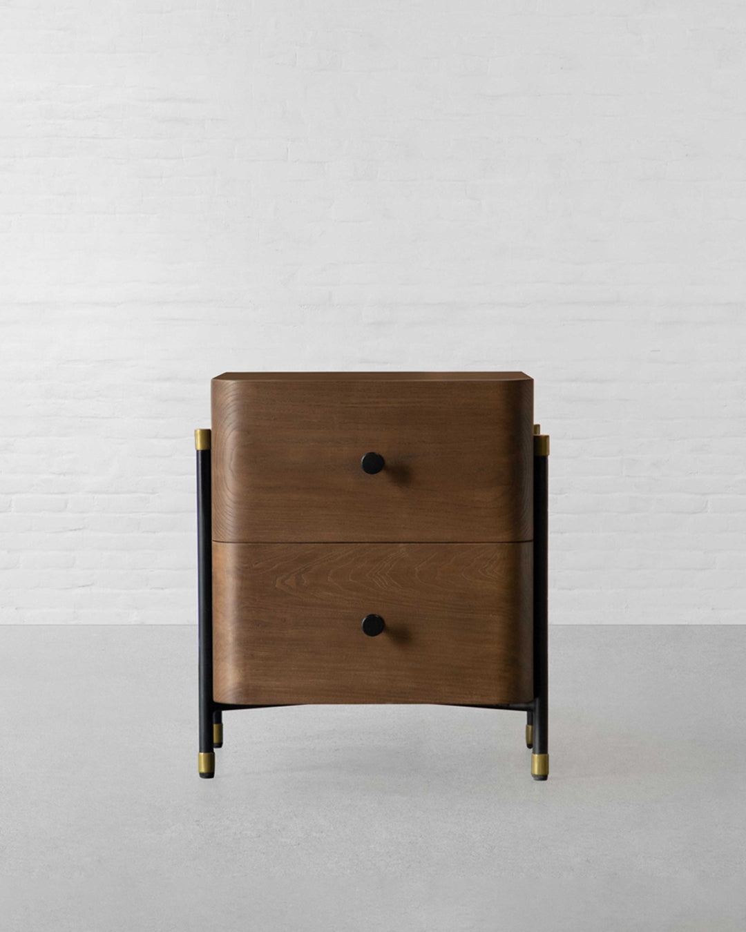 Arthur bedside table