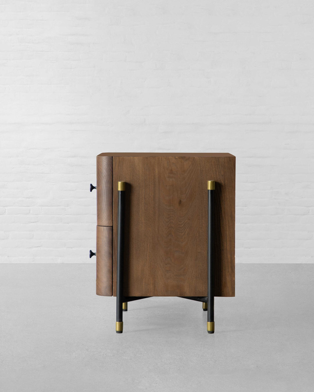 Arthur bedside table