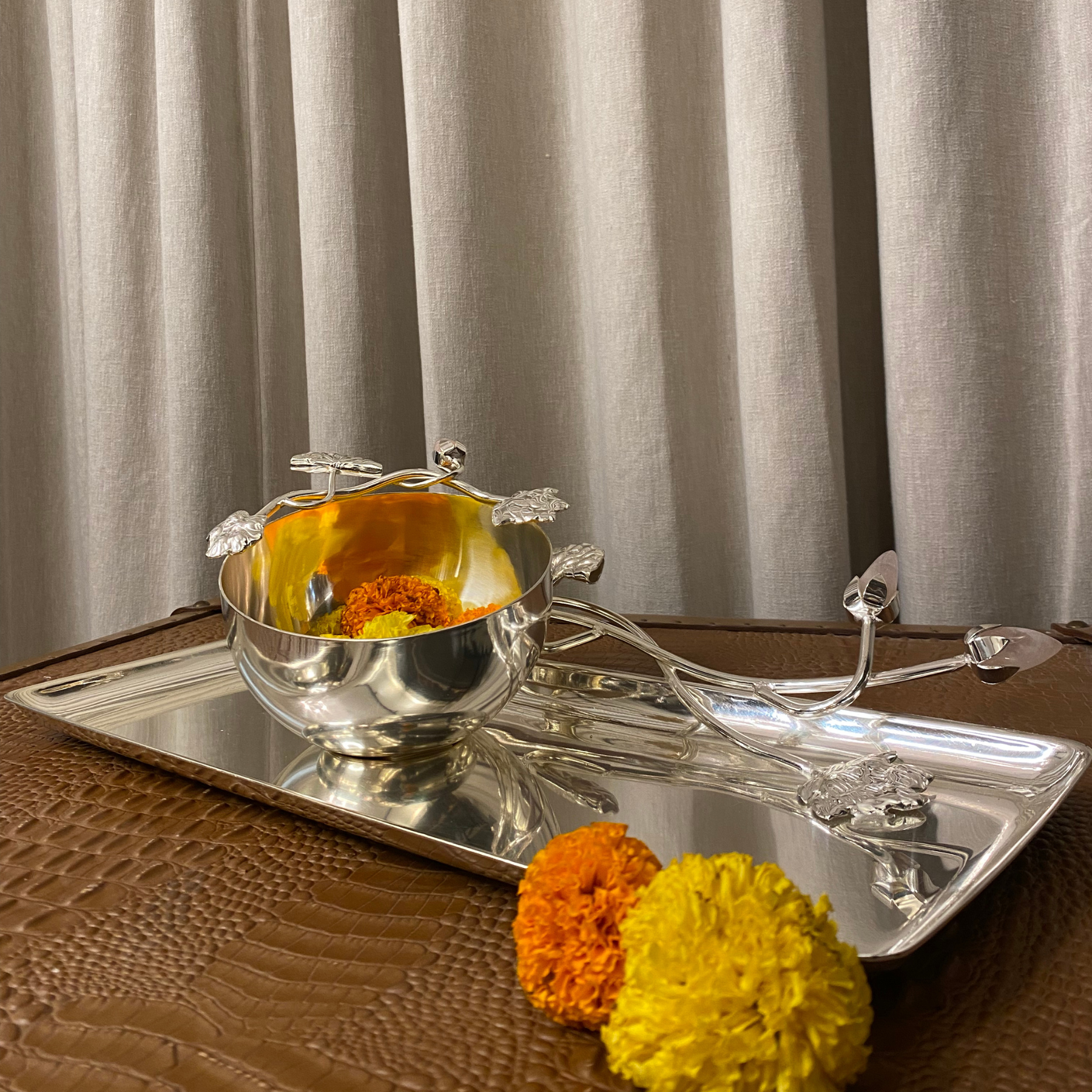 Gleaming Harmony Set