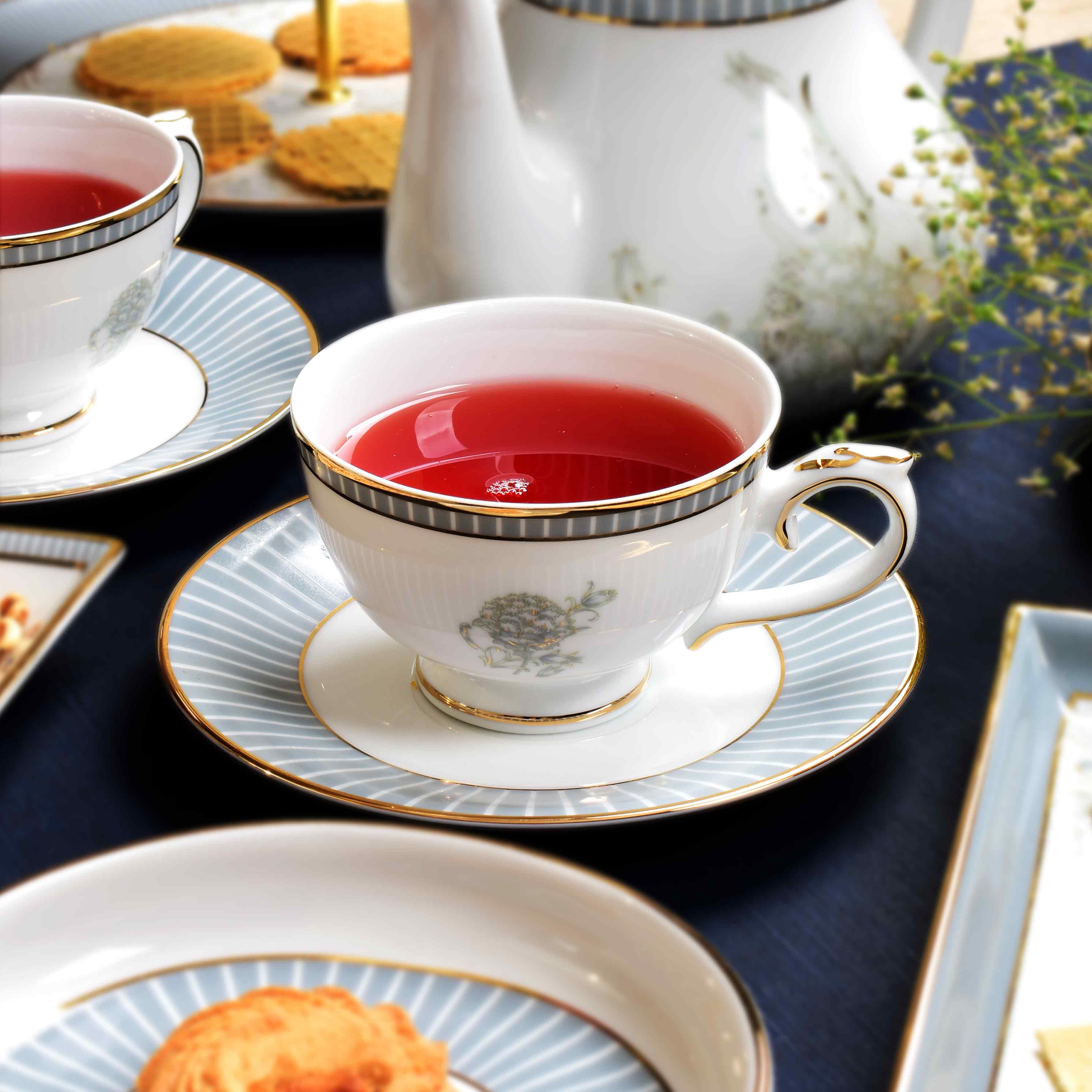 Grey Iris Tea Set | 17 Pcs