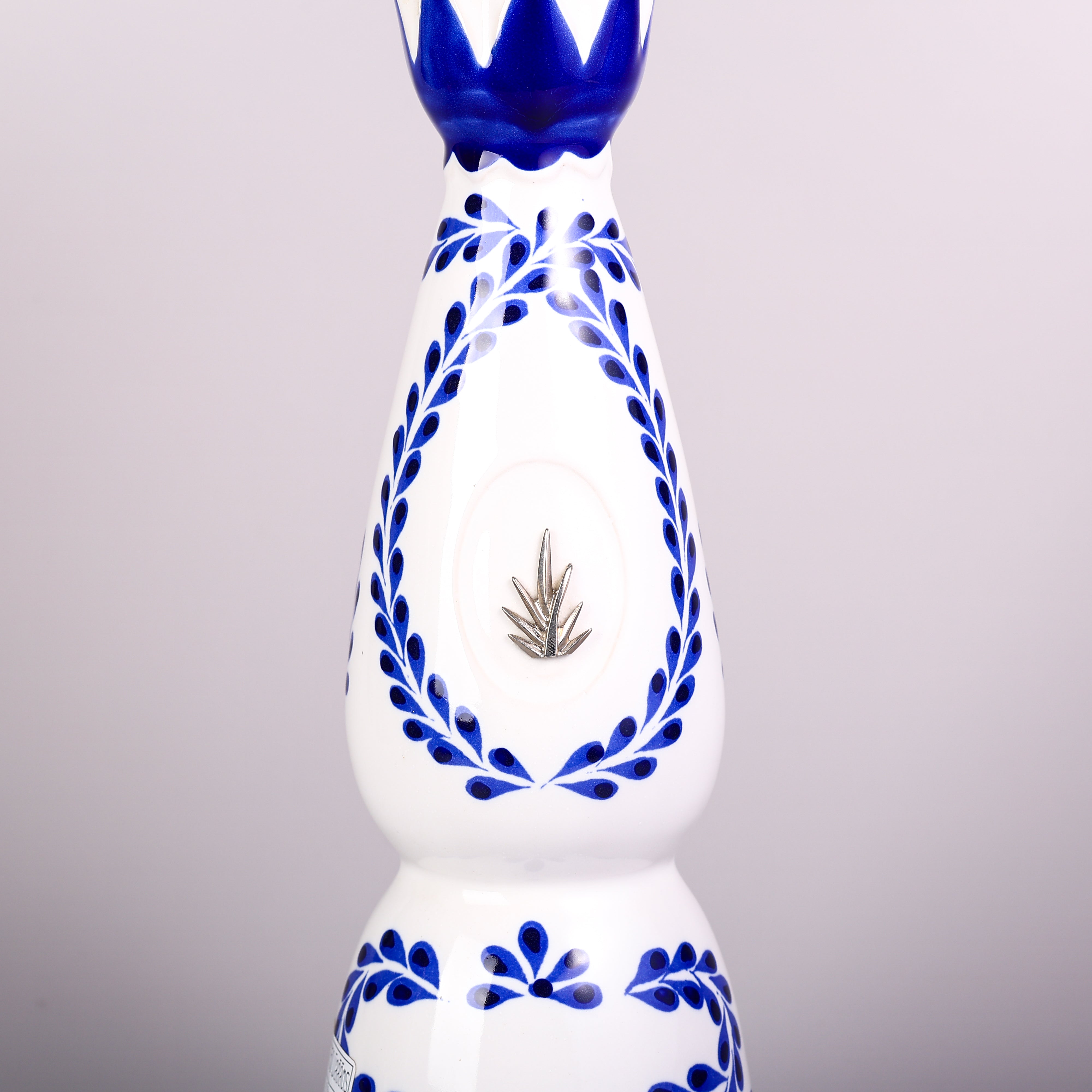 Clase Azul bottel lamp