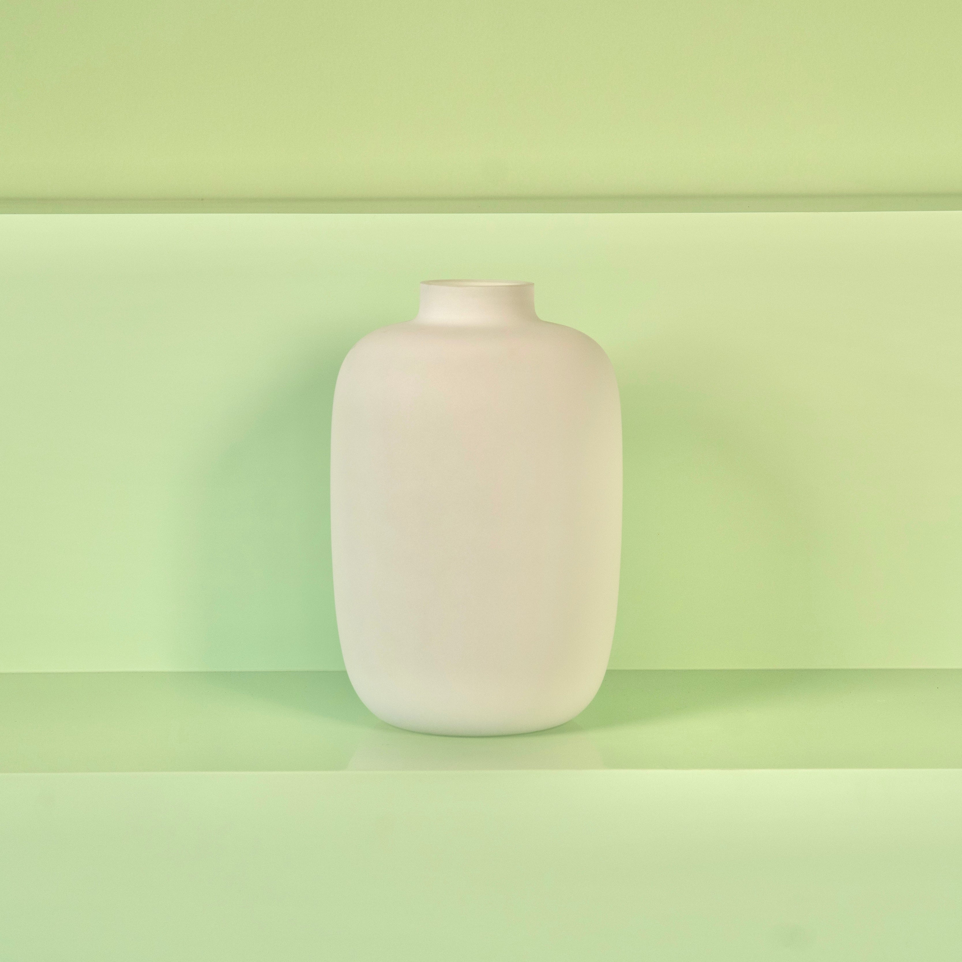 Whitling Vase