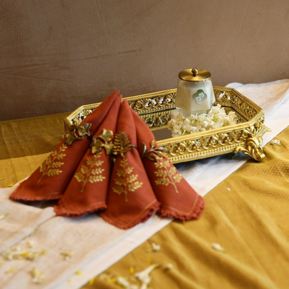 The Golden Soiree(Tray, scented jar candle with 4 Napkins )