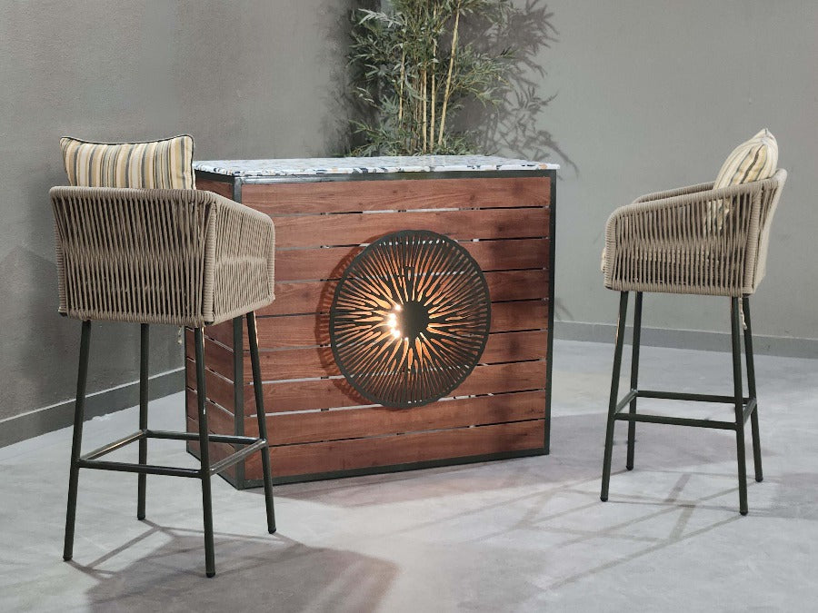 Garden Bar