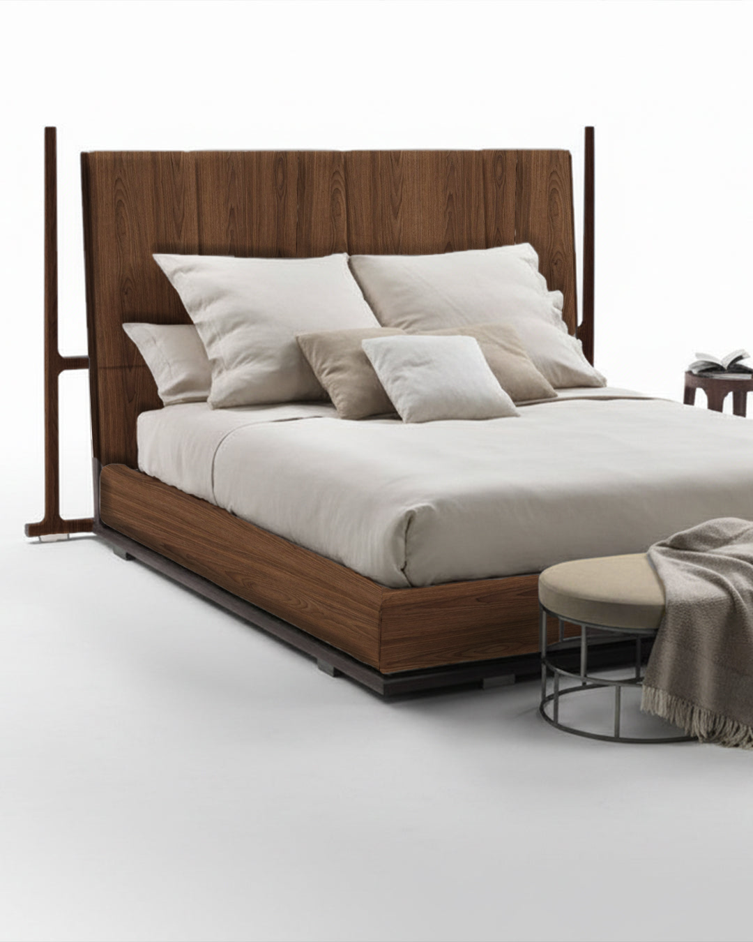 The Avalon Post Bed (QUEEN)